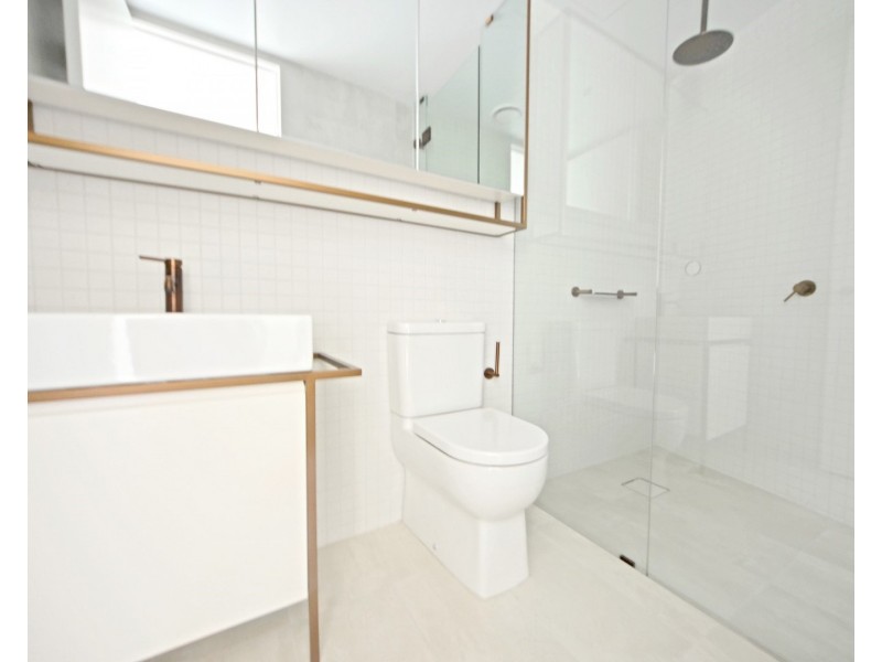 1114/52 O’Sullivan Road, Glen Waverley VIC 3150