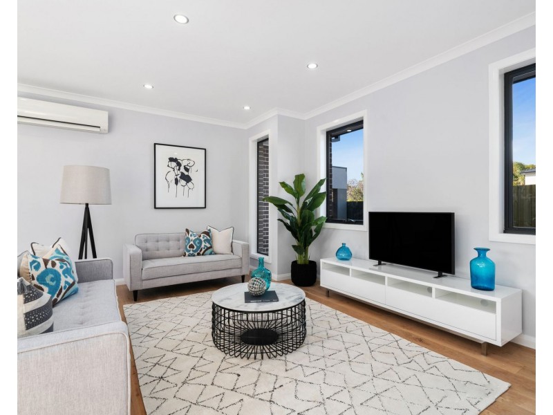 2/9 Kurrajong Avenue, Glen Waverley VIC 3150