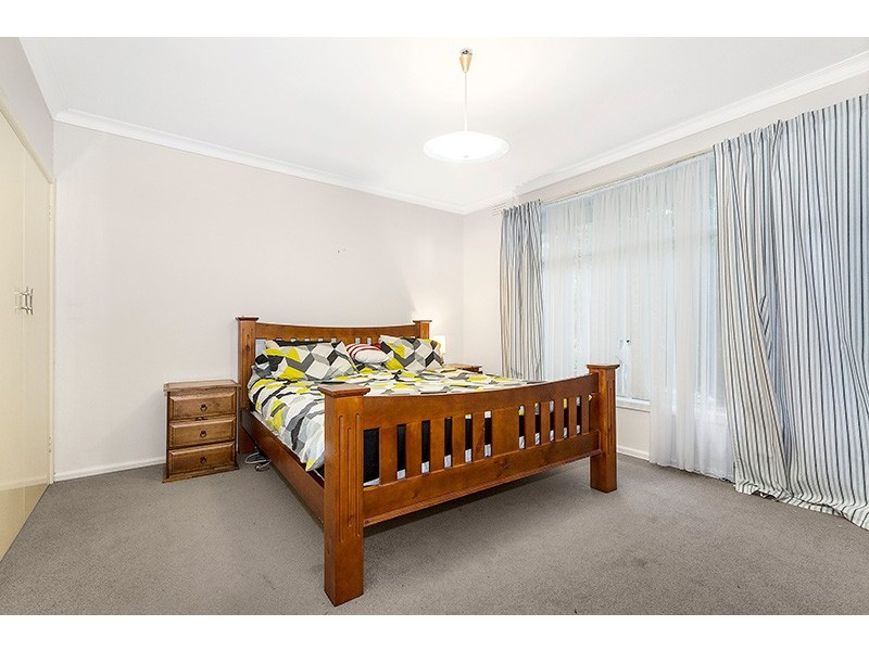 7 Tamala Avenue, Notting Hill VIC 3168