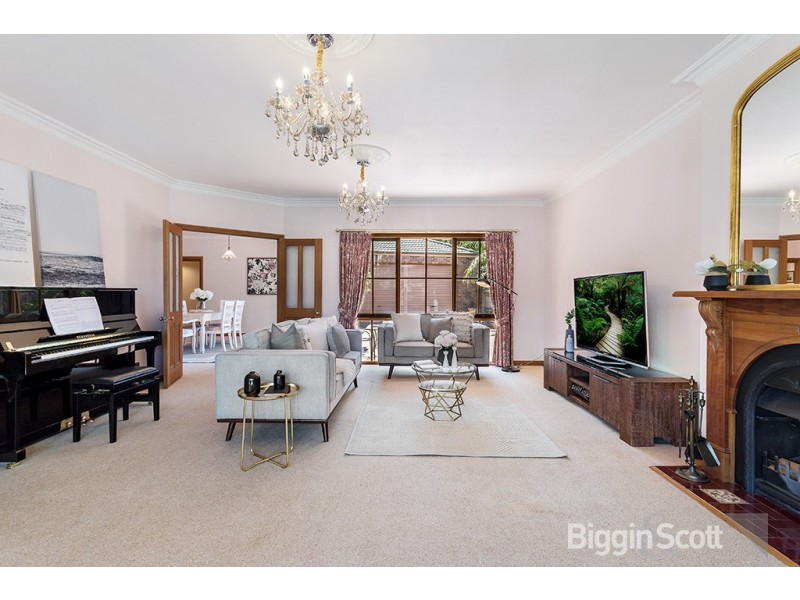 21 Atheldene Drive, Glen Waverley VIC 3150