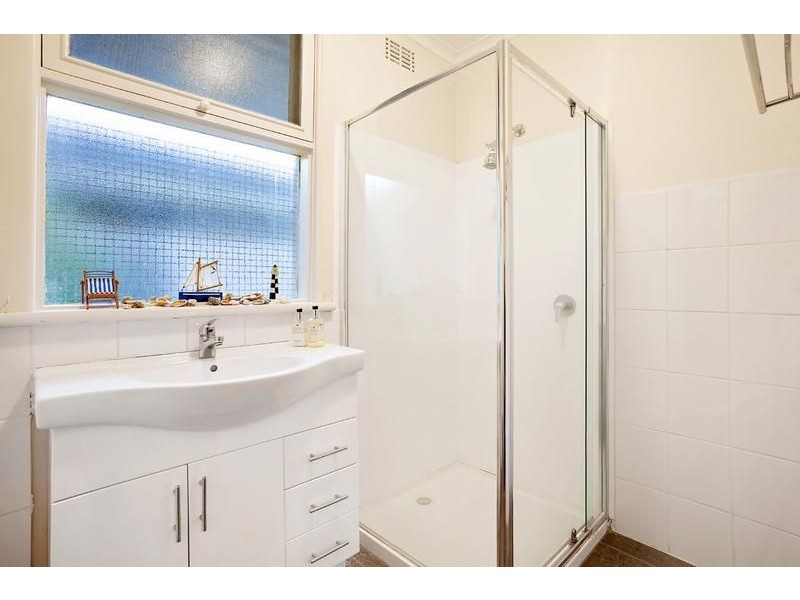 21 Reserve Avenue, Mitcham VIC 3132