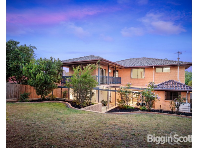 19 Garnett Road, Wheelers Hill VIC 3150