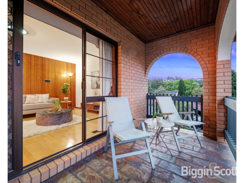 19 Garnett Road, Wheelers Hill VIC 3150