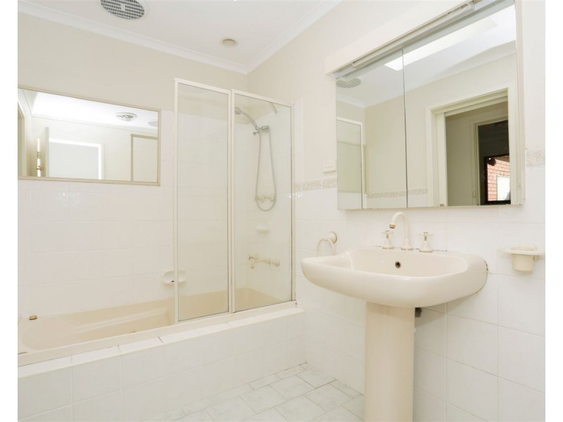 5/27 Botanic Drive, Glen Waverley VIC 3150