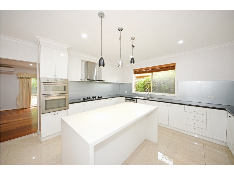 2/12 Emerald Street, Mount Waverley VIC 3149