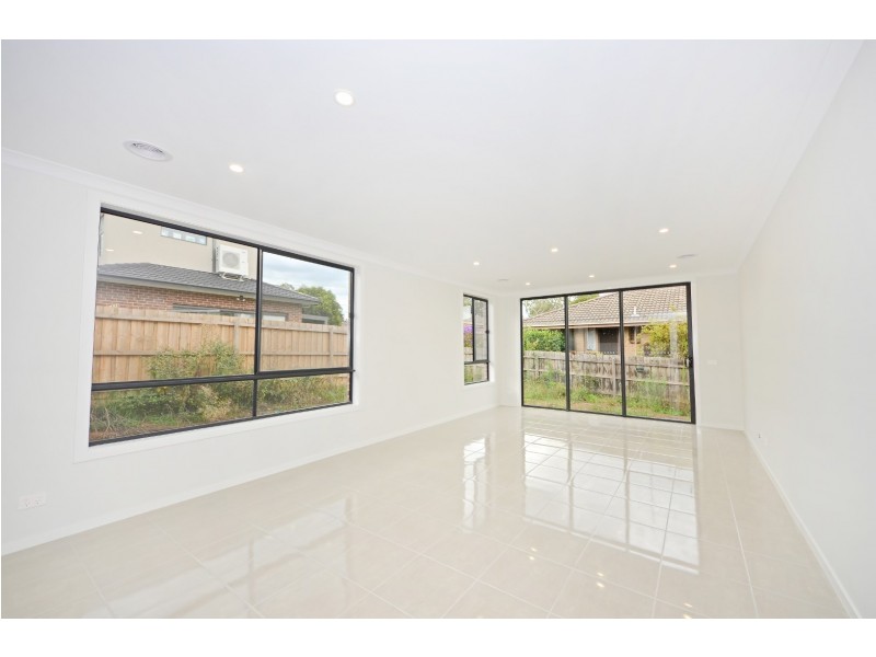 14a Botanic Drive, Glen Waverley VIC 3150