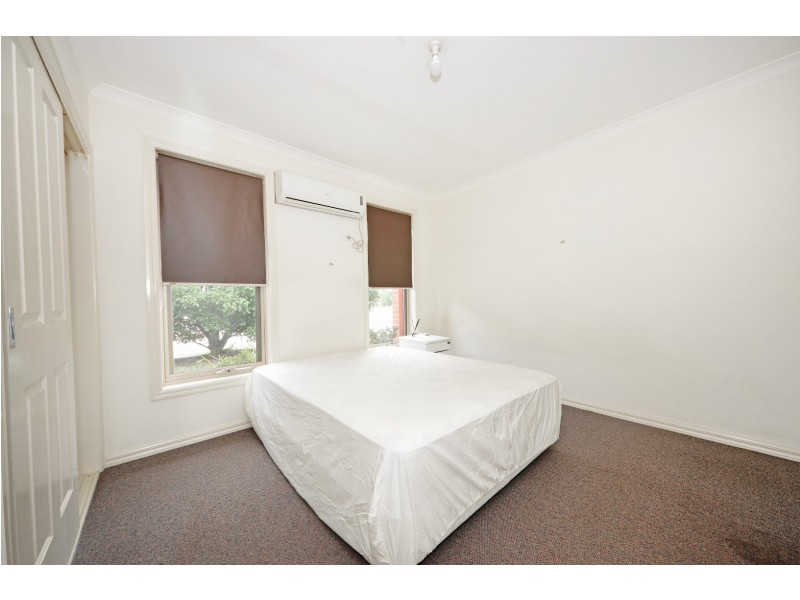 2/1943 Dandenong Road, Clayton VIC 3168