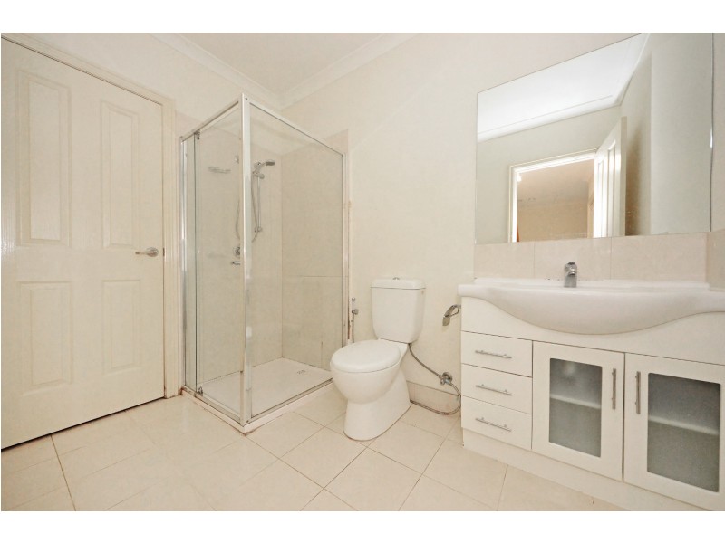 2/1943 Dandenong Road, Clayton VIC 3168