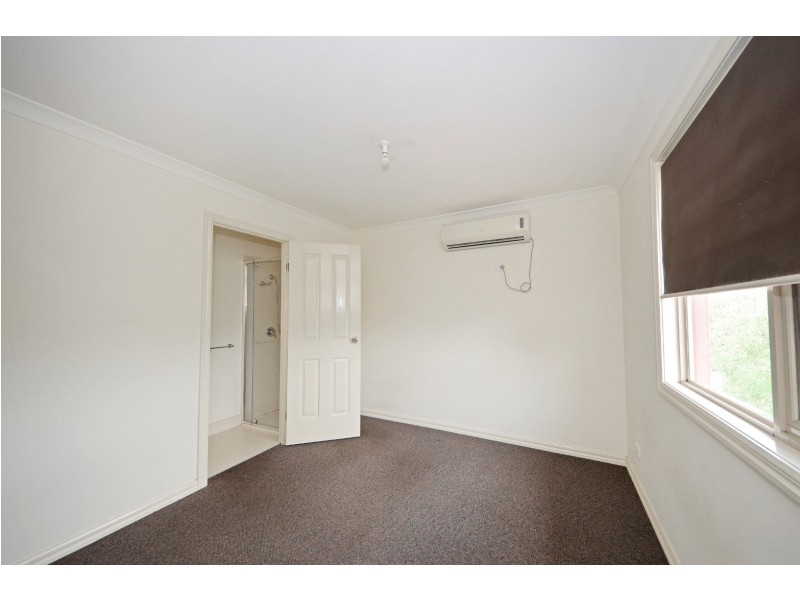 2/1943 Dandenong Road, Clayton VIC 3168