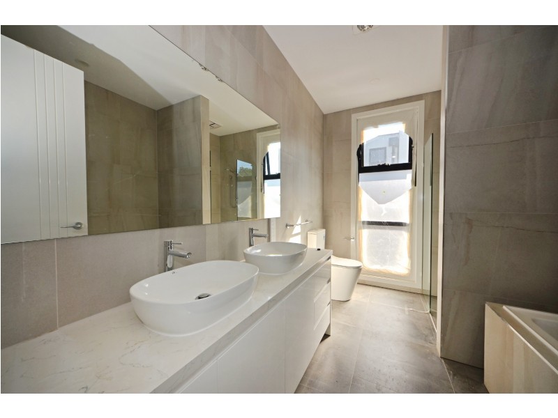 5/36 Ivanhoe Street, Glen Waverley VIC 3150