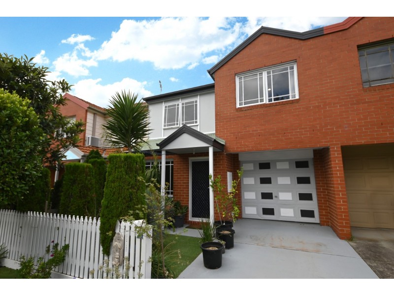 21 Crown Close, Oakleigh East VIC 3166