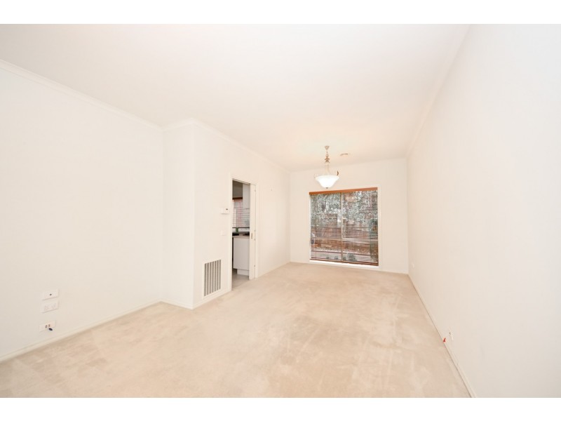 25 Saxonwood Drive, Vermont South VIC 3133