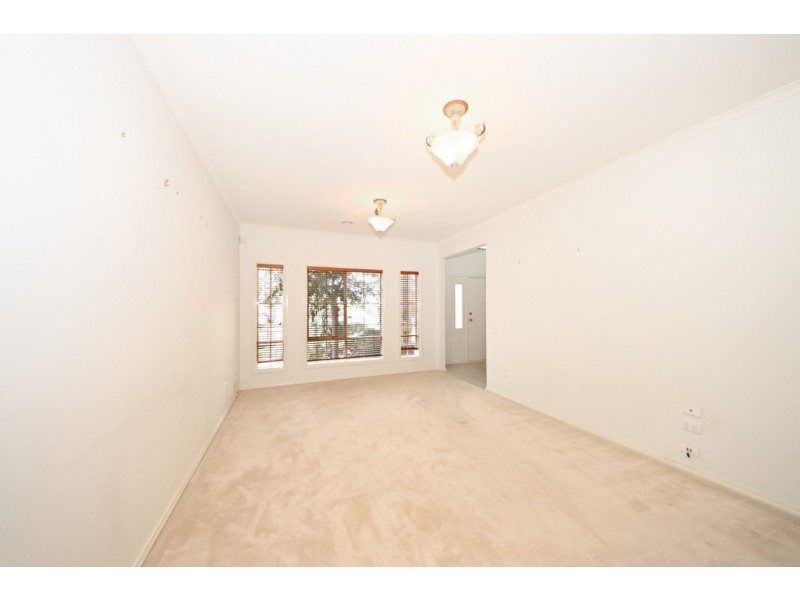 25 Saxonwood Drive, Vermont South VIC 3133