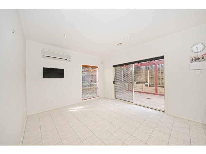 25 Saxonwood Drive, Vermont South VIC 3133