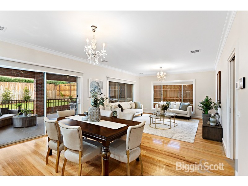 10 Chapman Boulevard, Glen Waverley VIC 3150