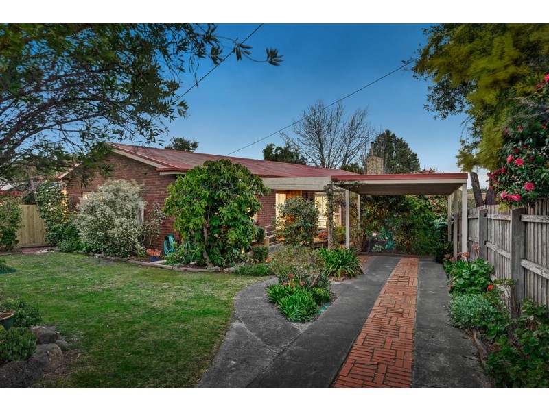 46 Outlook Road, Mount Waverley VIC 3149