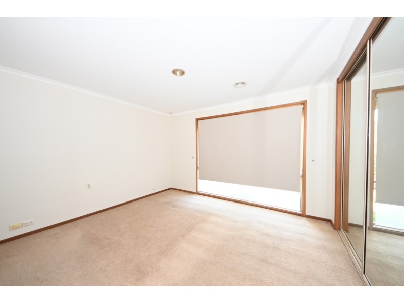 21 Newcombe Court, Wantirna South VIC 3152