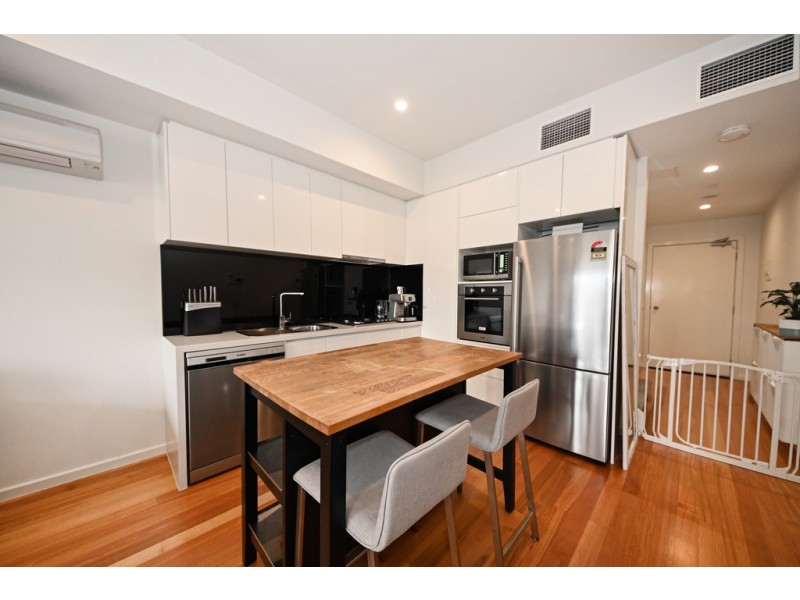 205/90-92 Middleborough Road, Blackburn South VIC 3130