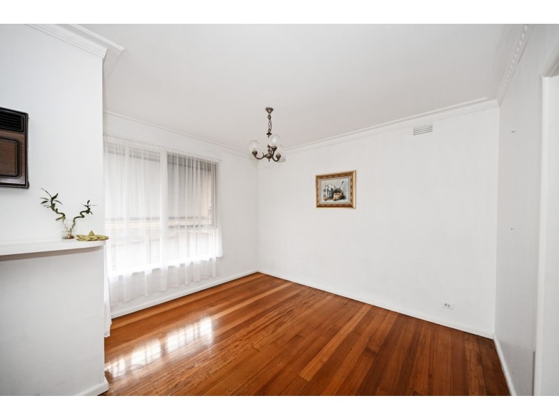 69 Vicki Street, Forest Hill VIC 3131