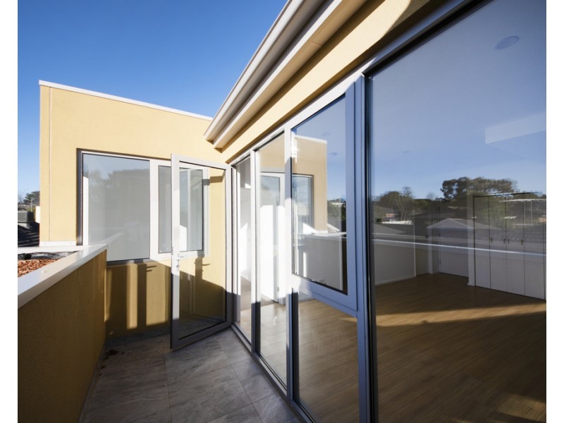 102/22 Shirley Avenue, Glen Waverley VIC 3150