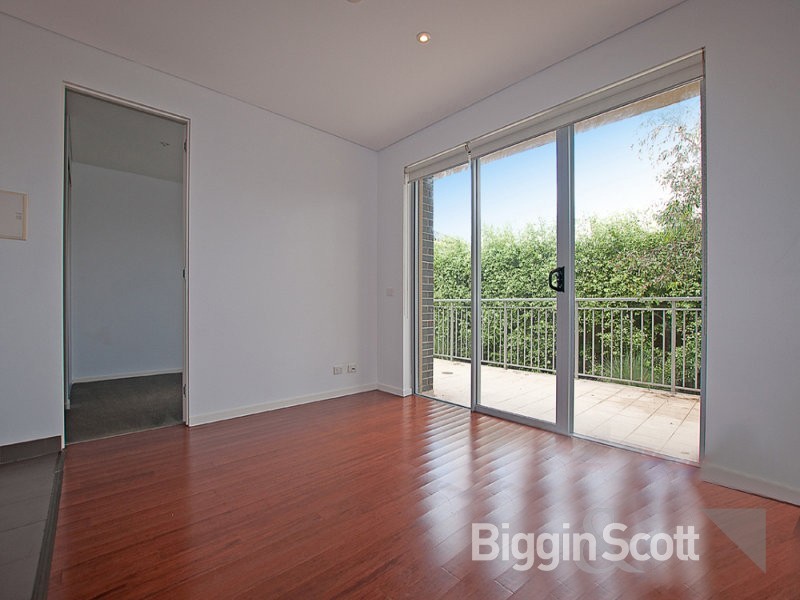 9/210-220 Normanby Road, Notting Hill VIC 3168