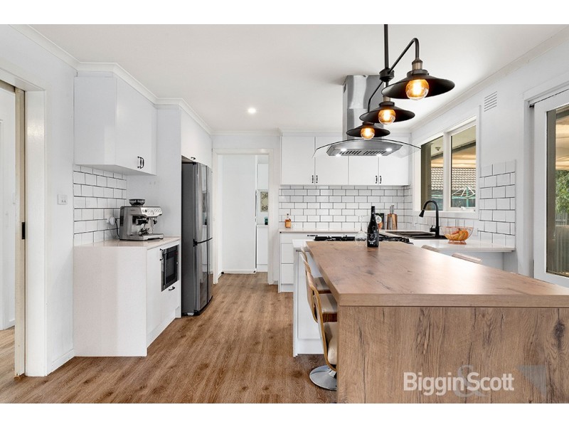 11 Goulburn Drive, Rowville VIC 3178