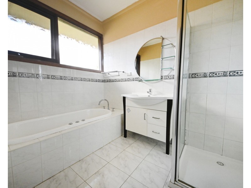 28 Owens Avenue, Glen Waverley VIC 3150