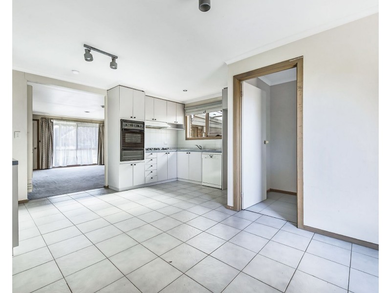 2/17 Windsor Avenue, Mount Waverley VIC 3149