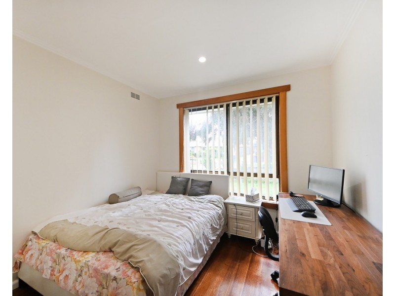 2 Jacana Street, Chadstone VIC 3148