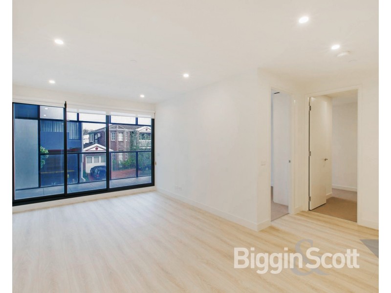 110/2 Elland Avenue, Box Hill VIC 3128