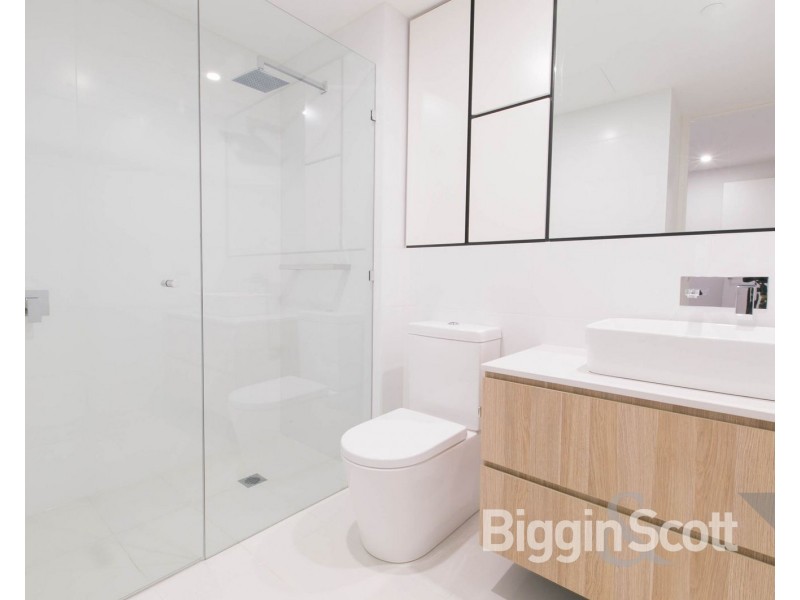 110/2 Elland Avenue, Box Hill VIC 3128