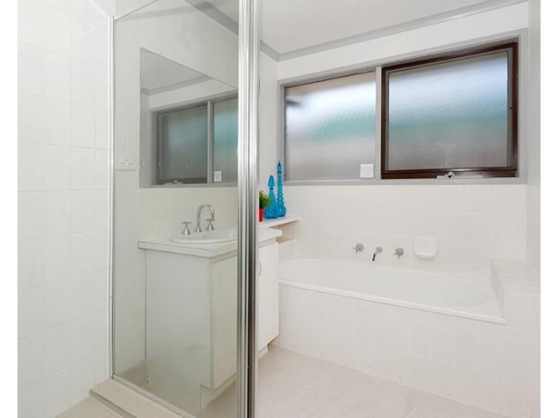 50 Taylors Lane, Rowville VIC 3178