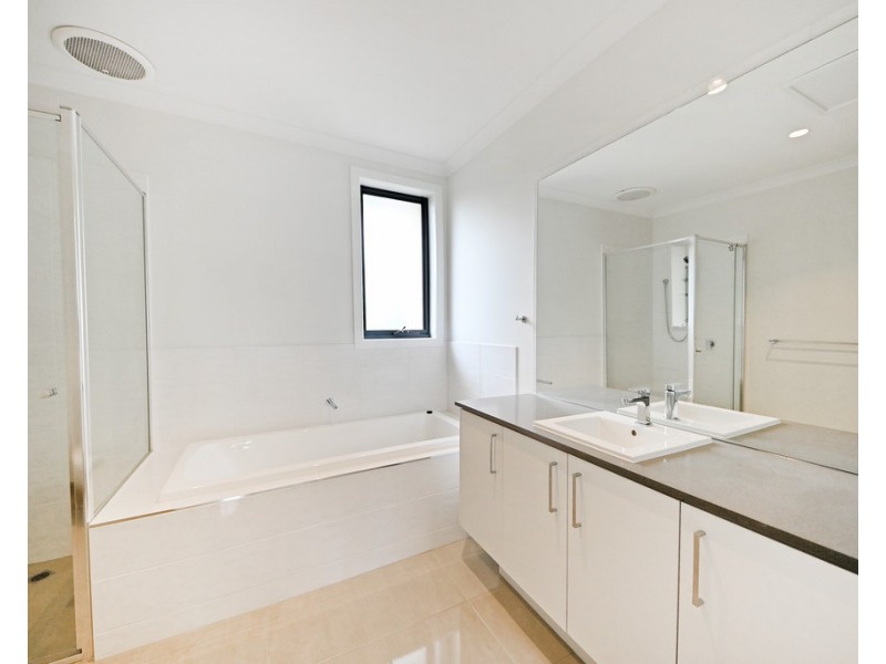 1/35 Risdon Drive, Notting Hill VIC 3168