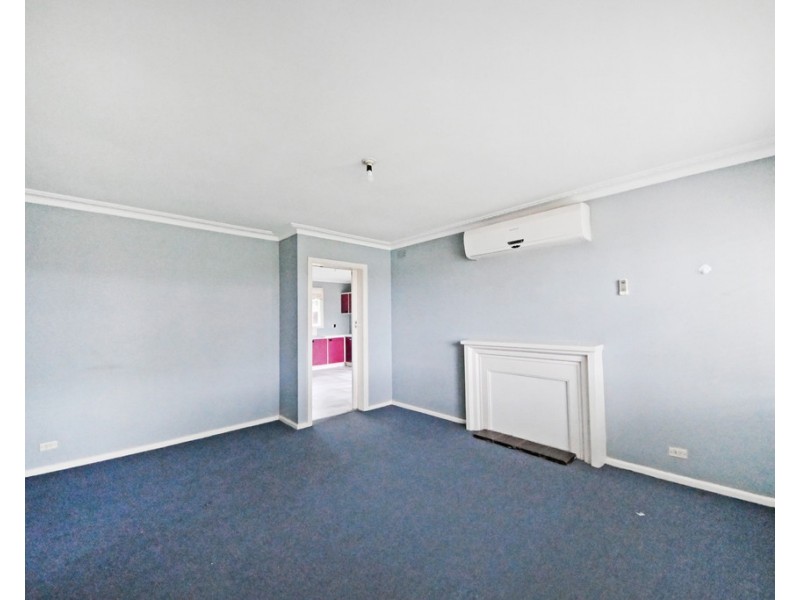 35 Renver Road, Clayton VIC 3168