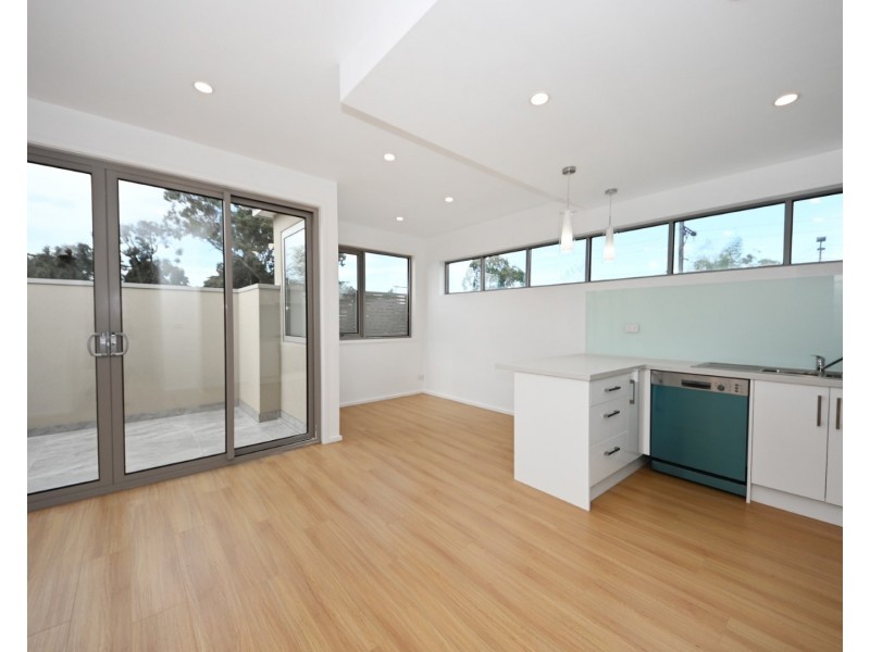 105/22 Shirley Avenue, Glen Waverley VIC 3150