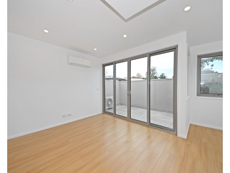 105/22 Shirley Avenue, Glen Waverley VIC 3150