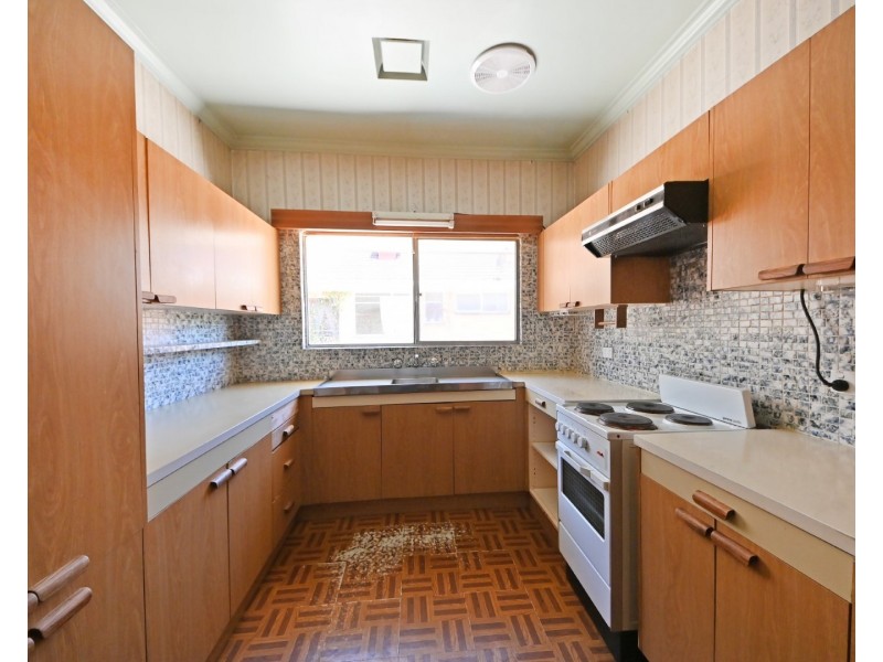 1/33 Middleborough Road, Burwood VIC 3125