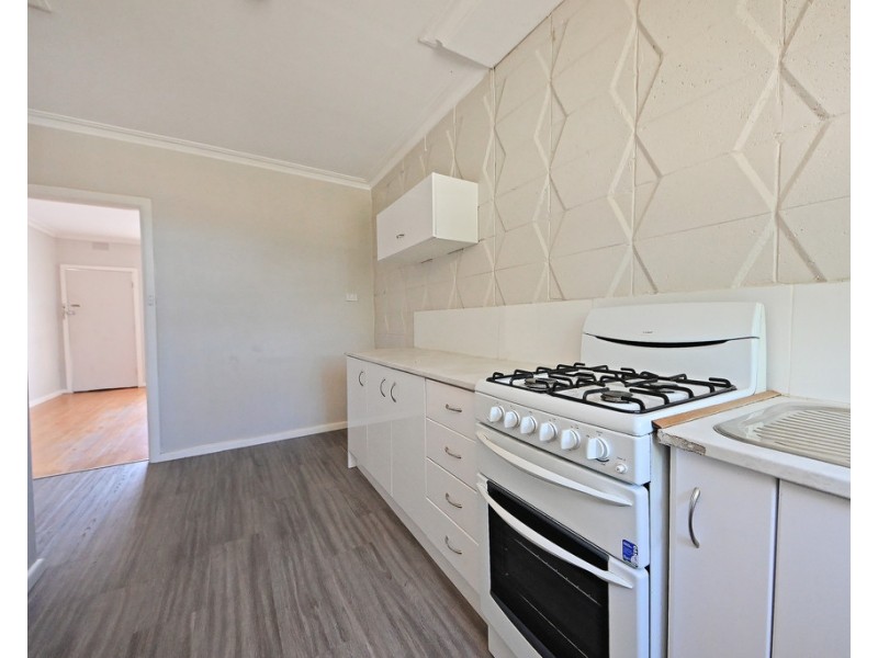 2/53 Royal Avenue, Springvale VIC 3171