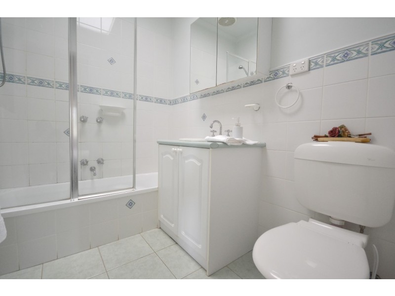 22 Mandowie Road, Glen Waverley VIC 3150