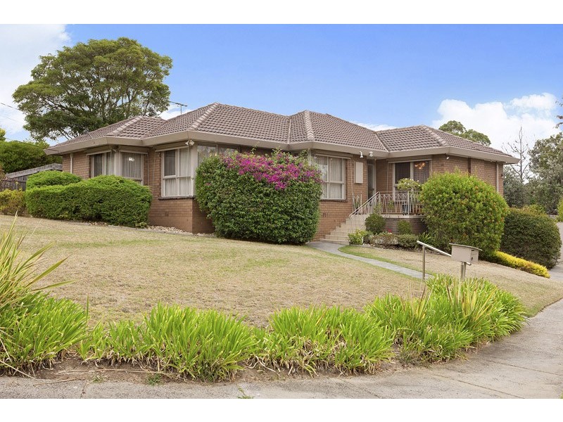 12 Snead Court, Mount Waverley VIC 3149