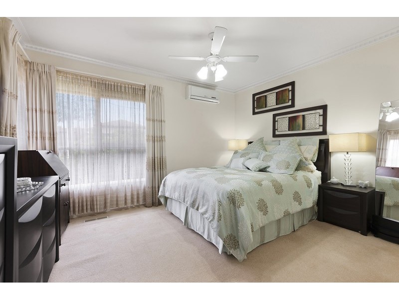 12 Snead Court, Mount Waverley VIC 3149