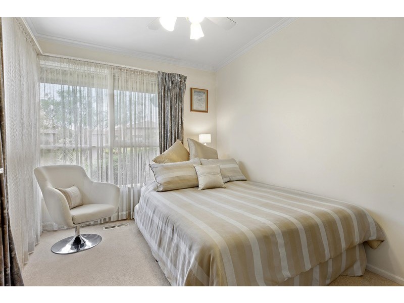 12 Snead Court, Mount Waverley VIC 3149