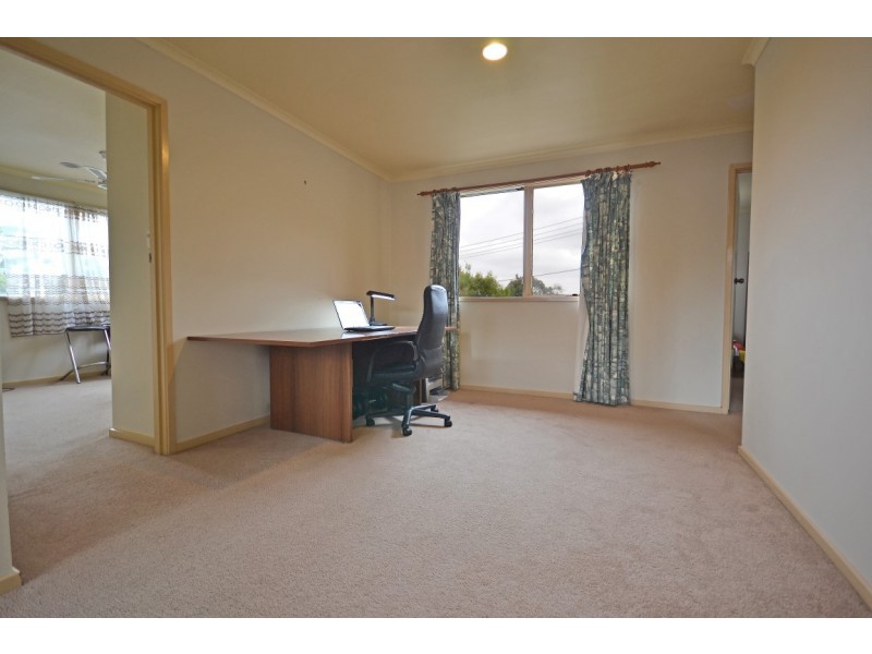 45 Camelot Drive, Glen Waverley VIC 3150