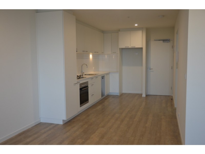 8006/39-55 Kingsway, Glen Waverley VIC 3150