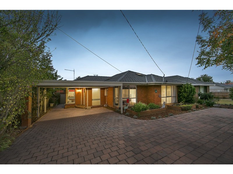26 Florey Crescent, Mulgrave VIC 3170