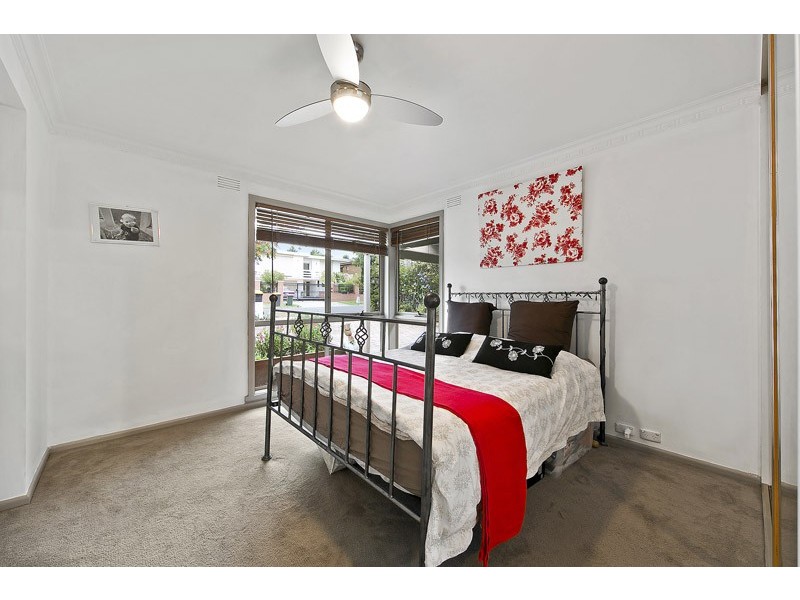 26 Florey Crescent, Mulgrave VIC 3170