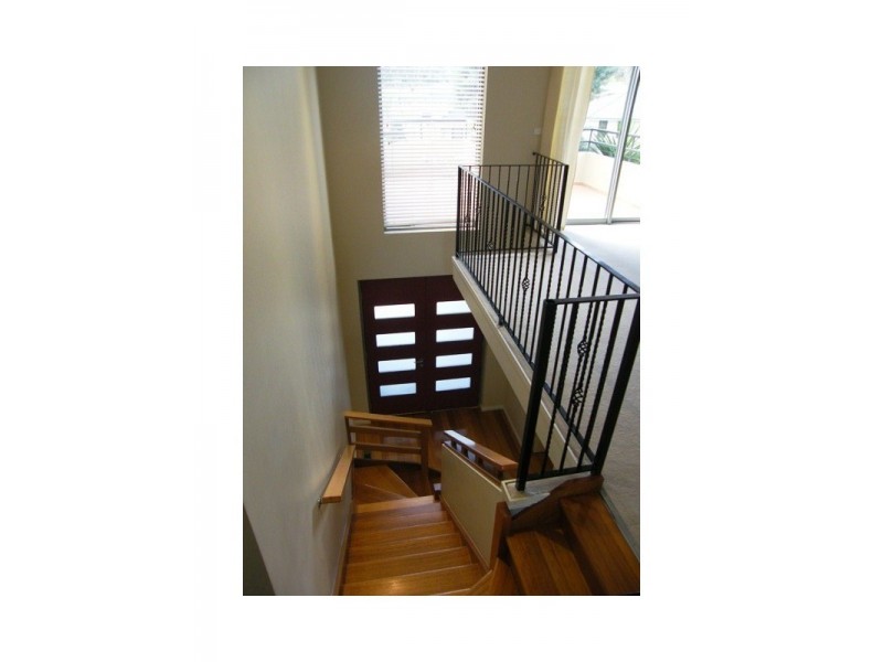 15 Lawrence Drive, Berwick VIC 3806