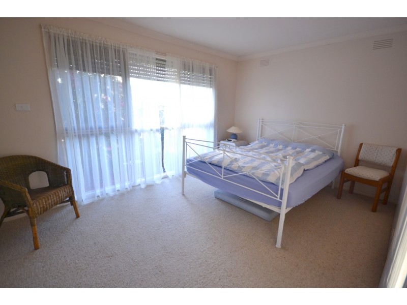 27 Ranfurlie Drive, Glen Waverley VIC 3150