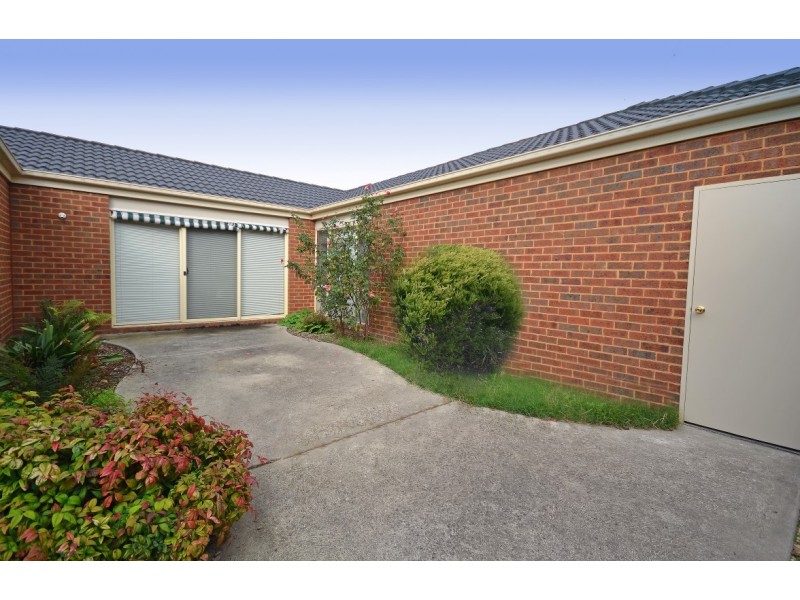 16 Sundial Court, Berwick VIC 3806