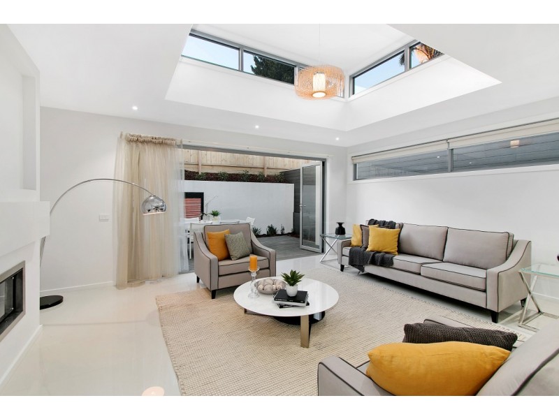 37A Finlayson Street, Doncaster VIC 3108